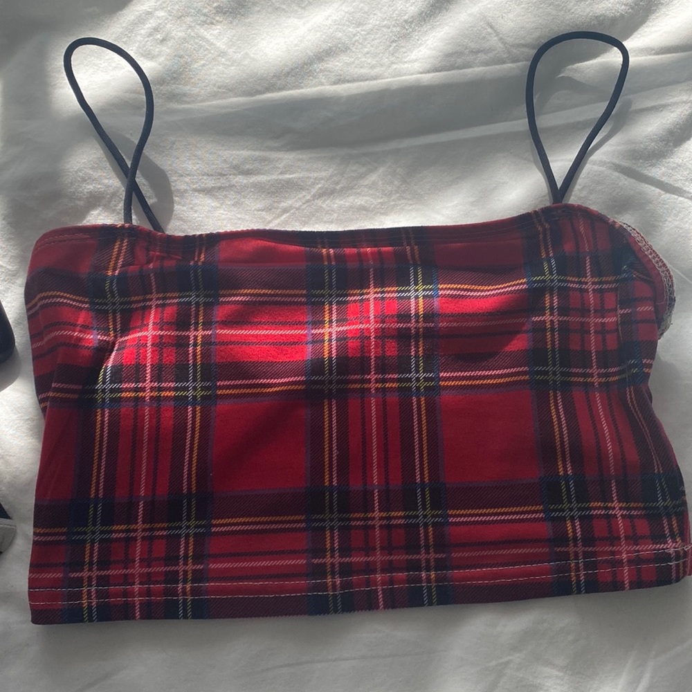 Shein xs crop top